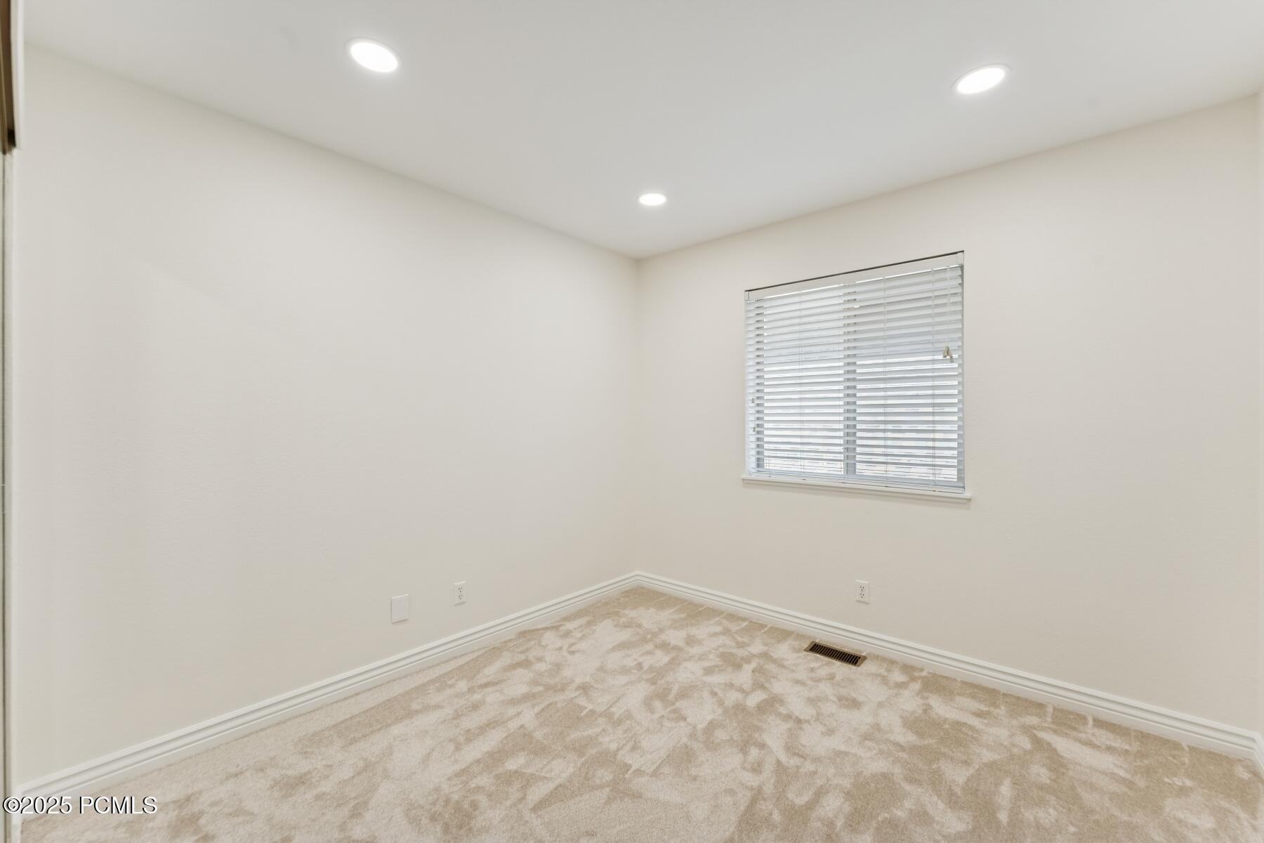 Park City, Utah 84098, United States, 3 Bedrooms Bedrooms, ,2 BathroomsBathrooms,Residential,Active,244097