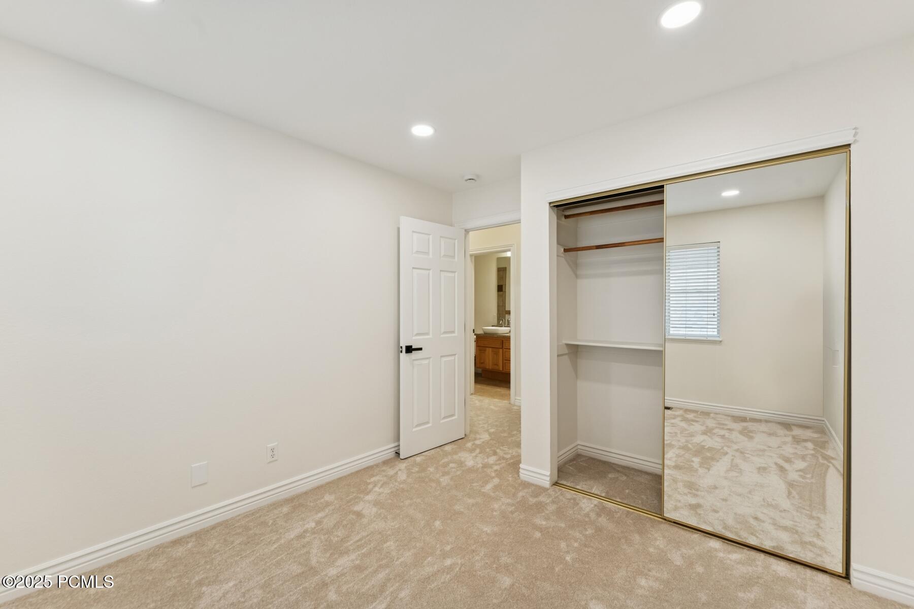 Park City, Utah 84098, United States, 3 Bedrooms Bedrooms, ,2 BathroomsBathrooms,Residential,Active,244097