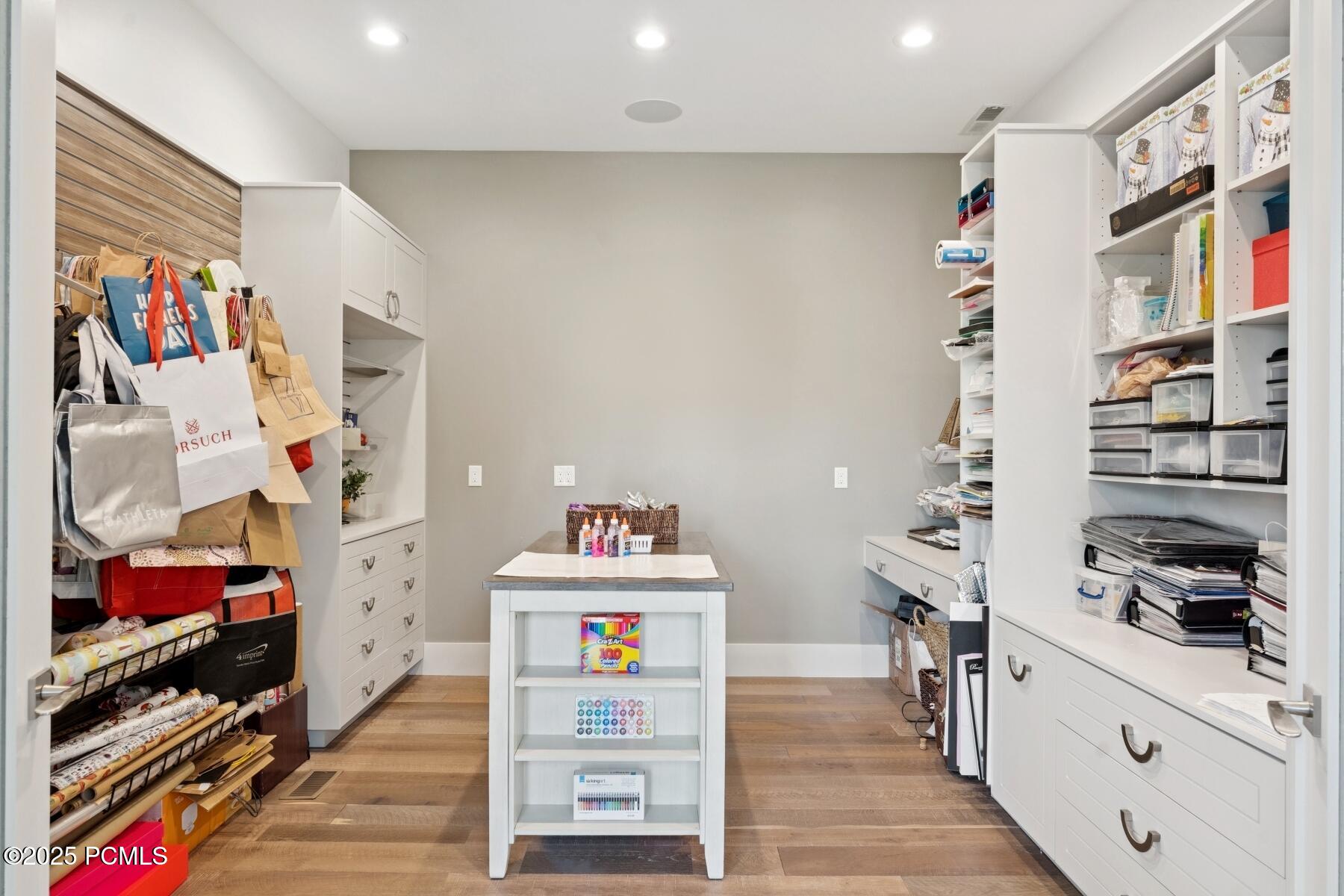 Park City, Utah 84098, United States, 7 Bedrooms Bedrooms, ,9 BathroomsBathrooms,Residential,Active,182490