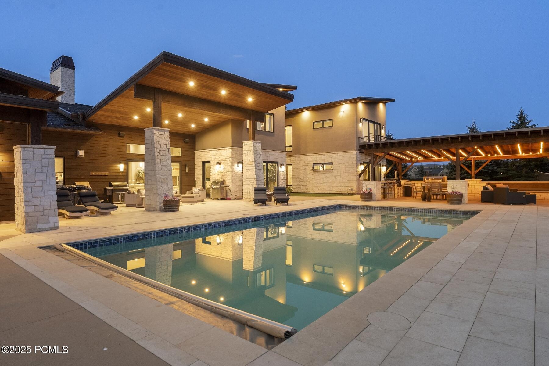 Park City, Utah 84098, United States, 7 Bedrooms Bedrooms, ,9 BathroomsBathrooms,Residential,Active,182490