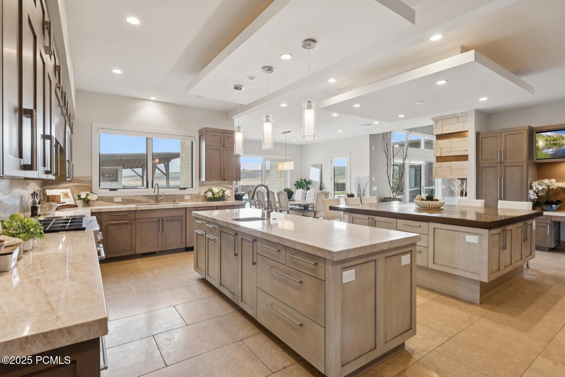 Park City, Utah 84098, United States, 7 Bedrooms Bedrooms, ,9 BathroomsBathrooms,Residential,Active,182490