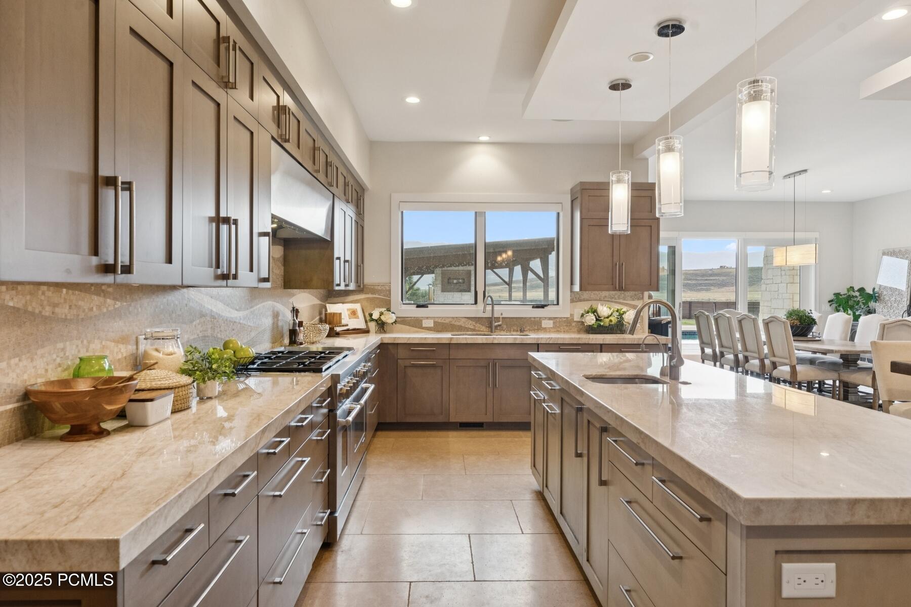 Park City, Utah 84098, United States, 7 Bedrooms Bedrooms, ,9 BathroomsBathrooms,Residential,Active,182490