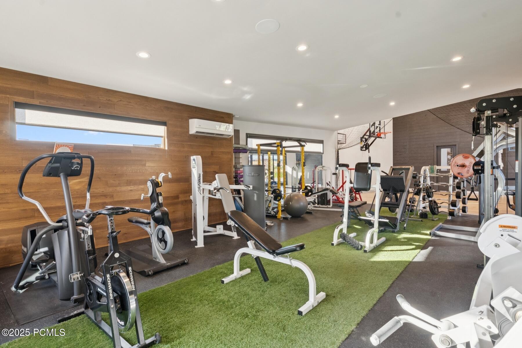 Park City, Utah 84098, United States, 7 Bedrooms Bedrooms, ,9 BathroomsBathrooms,Residential,Active,182490