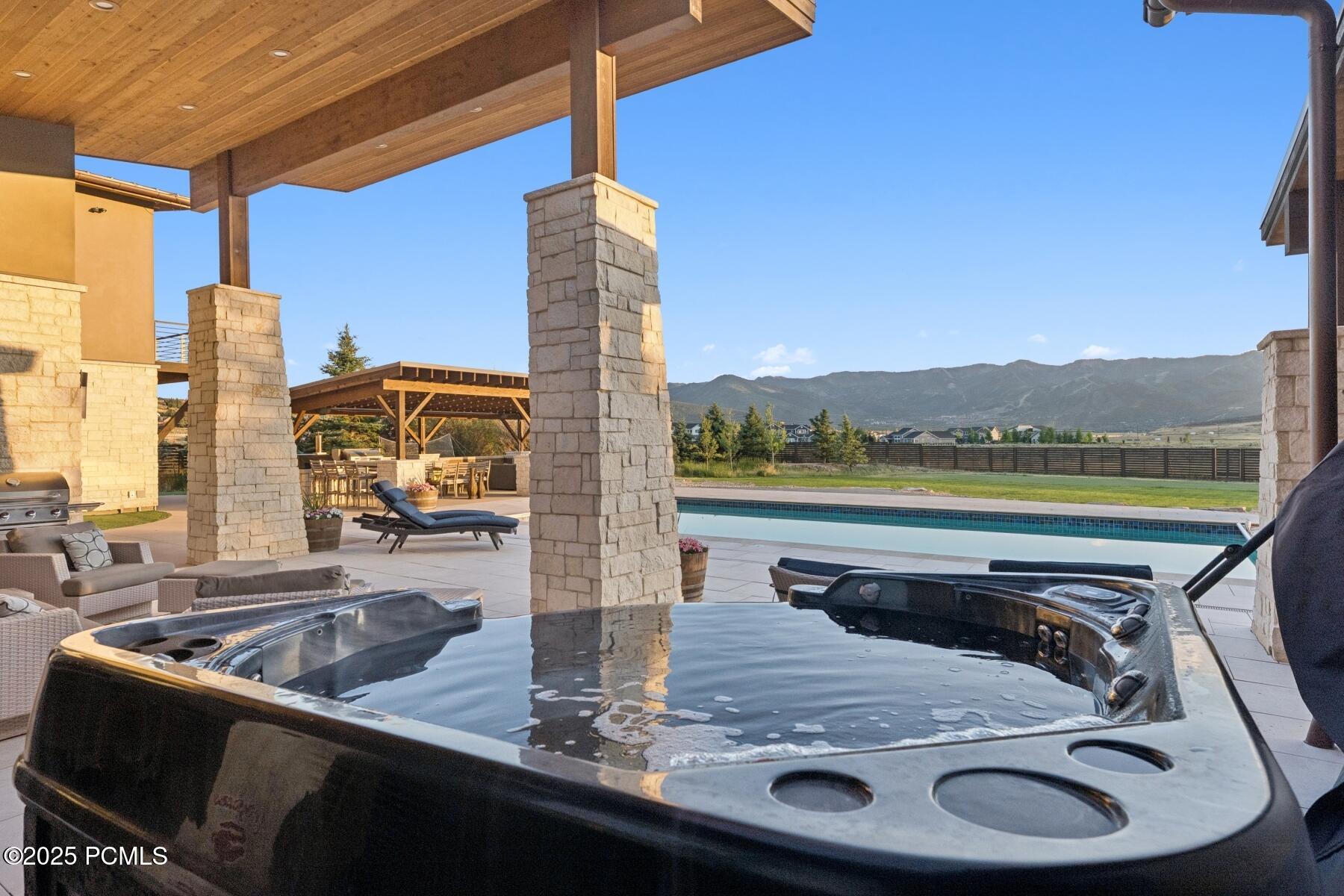 Park City, Utah 84098, United States, 7 Bedrooms Bedrooms, ,9 BathroomsBathrooms,Residential,Active,182490