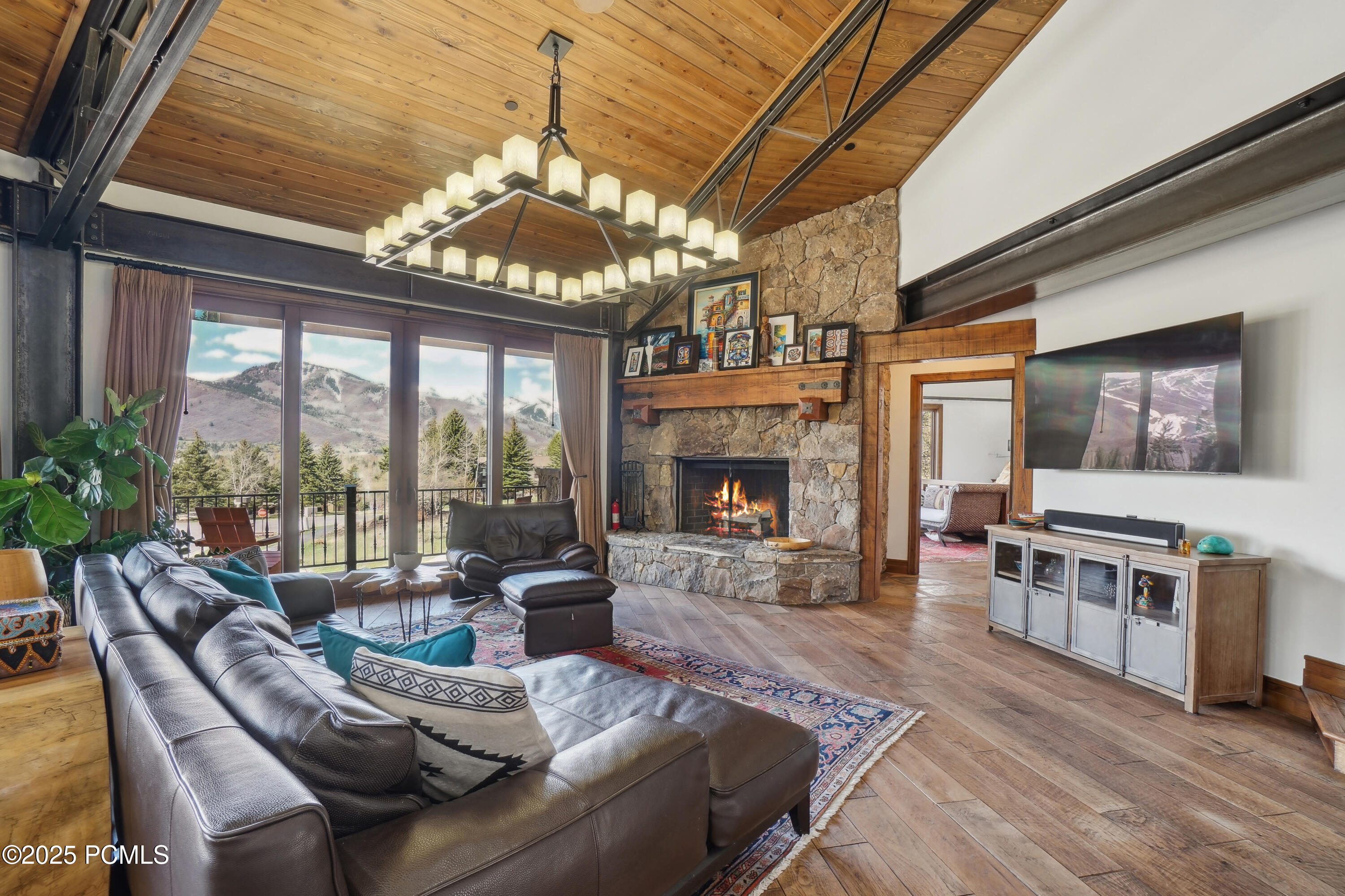 2516 Larkspur Drive, Park City, Utah image 2