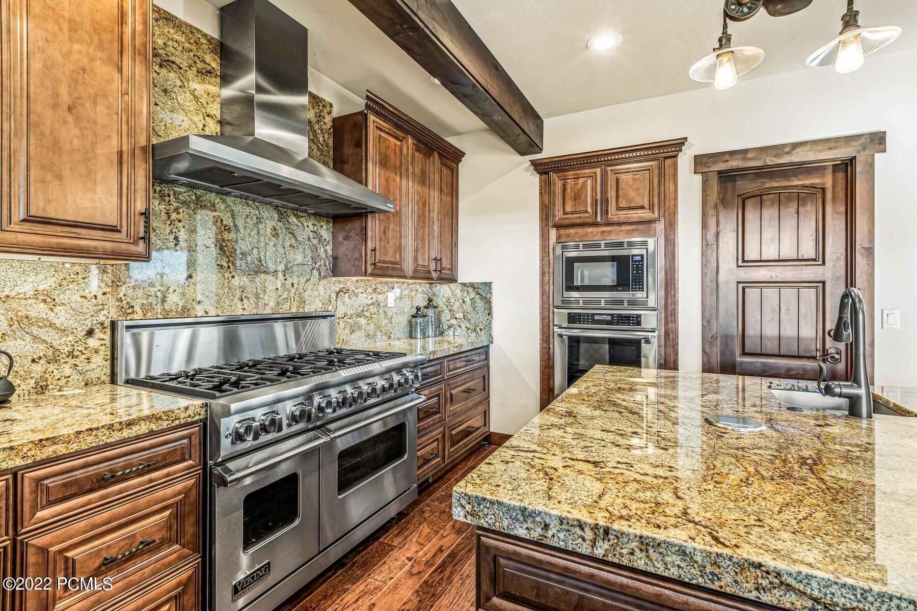 3212 E Broken Spear Trail, Kamas, Utah image 32
