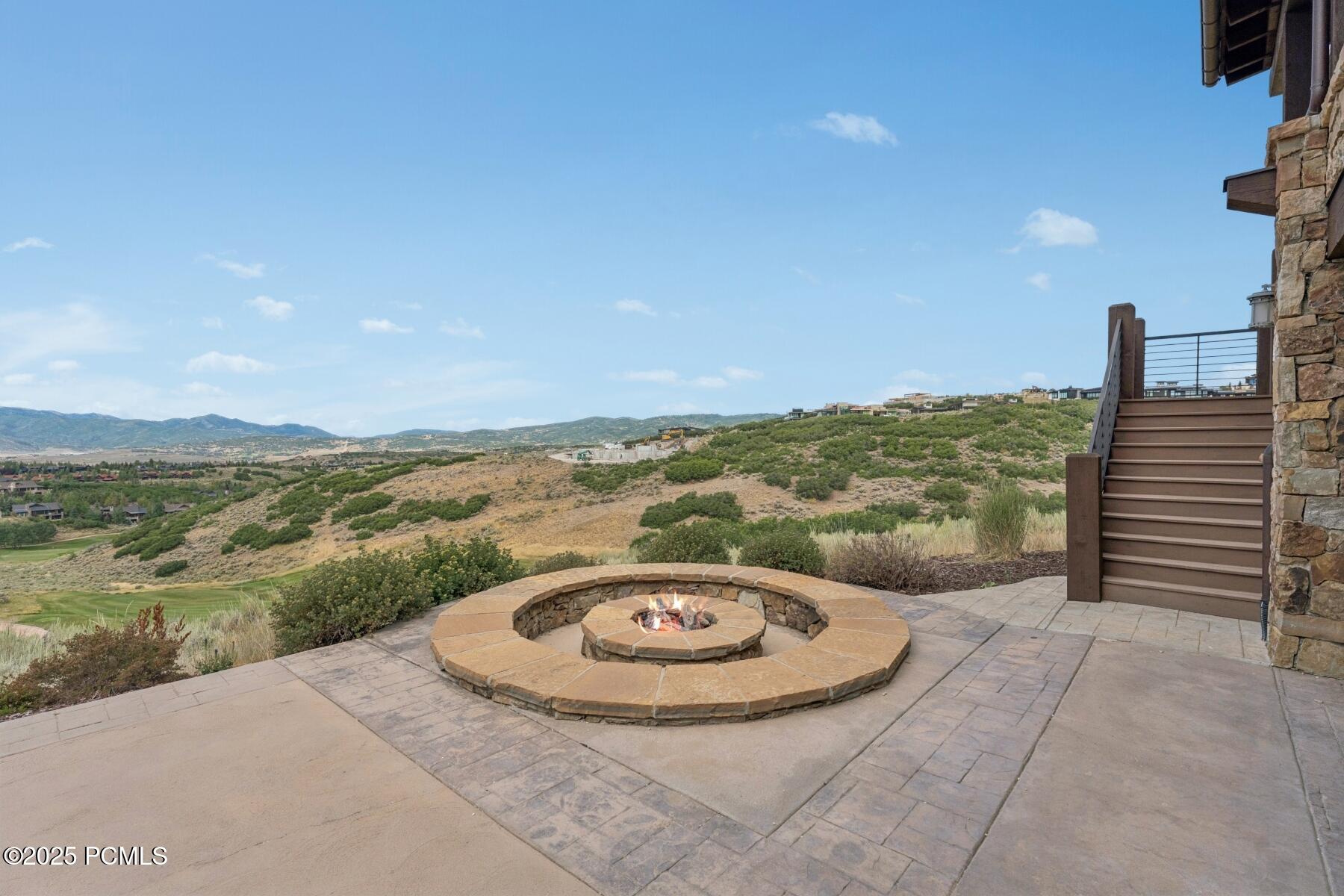 Park City, Utah 84098, United States, 5 Bedrooms Bedrooms, ,6 BathroomsBathrooms,Residential,Active,190072