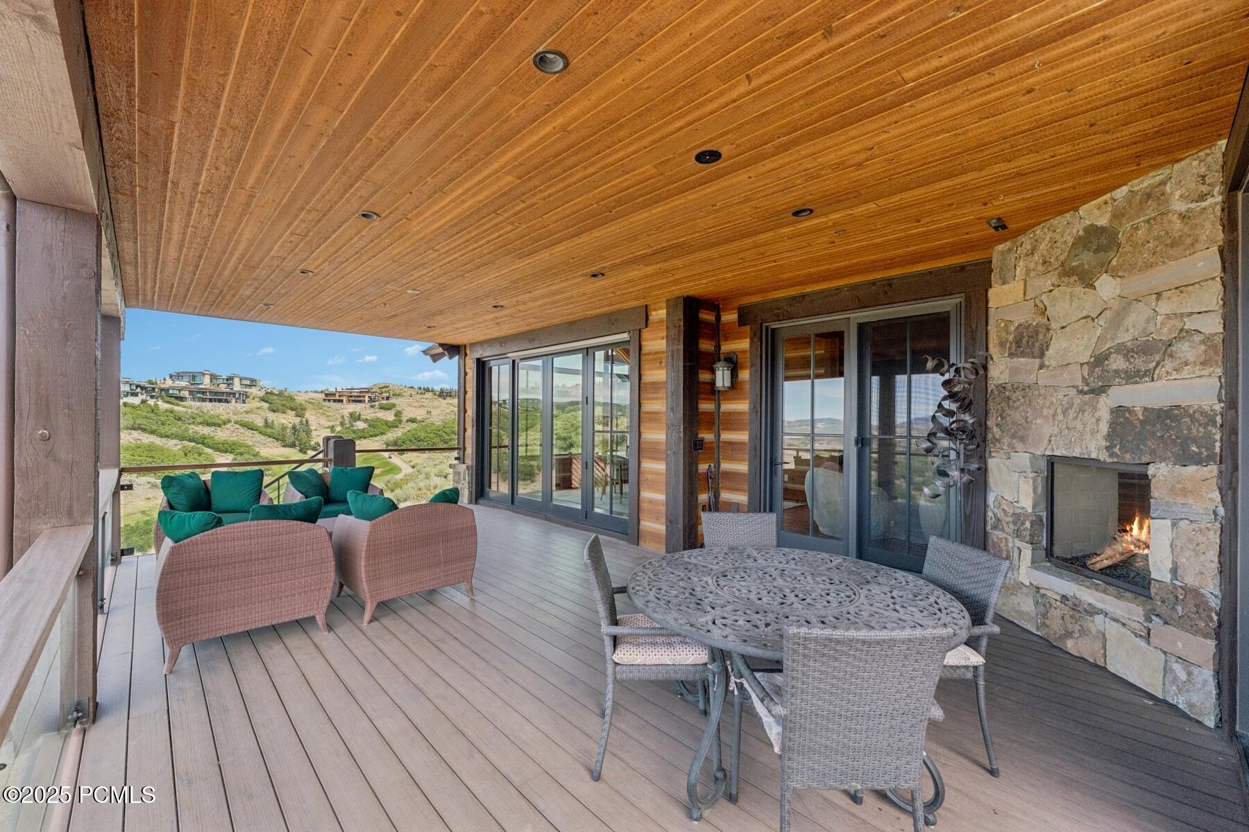 Park City, Utah 84098, United States, 5 Bedrooms Bedrooms, ,6 BathroomsBathrooms,Residential,Active,190072