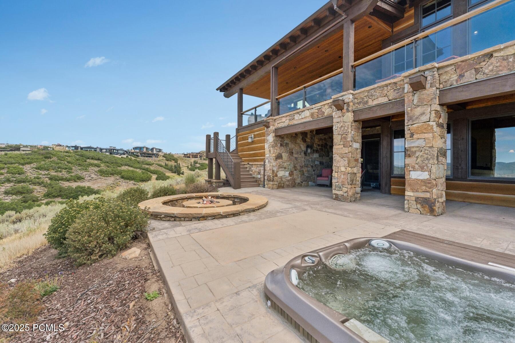 Park City, Utah 84098, United States, 5 Bedrooms Bedrooms, ,6 BathroomsBathrooms,Residential,Active,190072