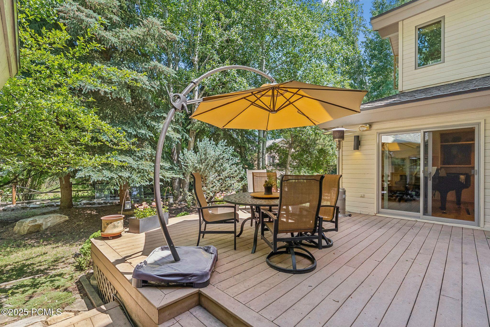 Park City, Utah 84060, United States, 3 Bedrooms Bedrooms, ,3 BathroomsBathrooms,Residential,Active,157227