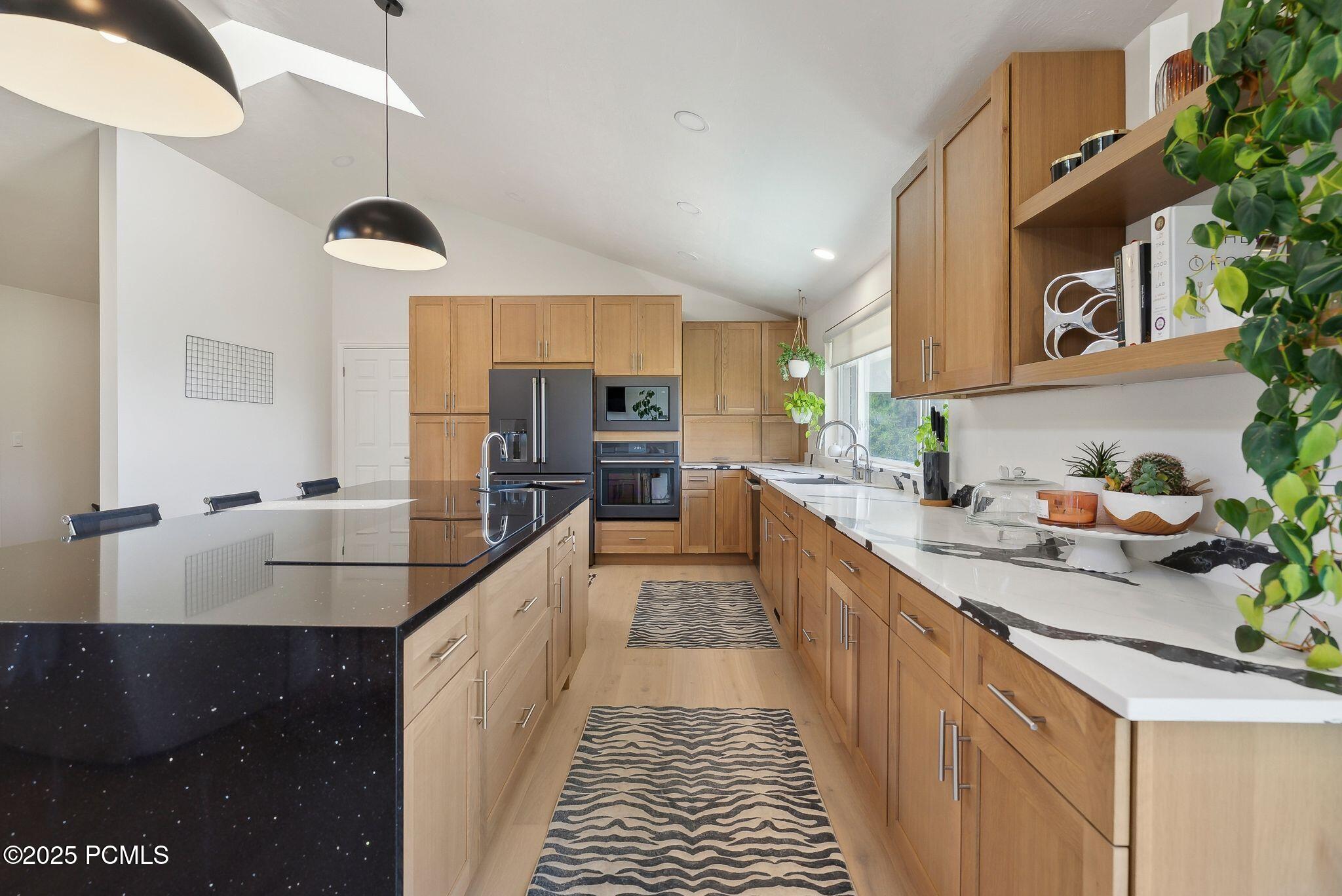 4484 Parkview Drive, Salt Lake City, Utah image 13