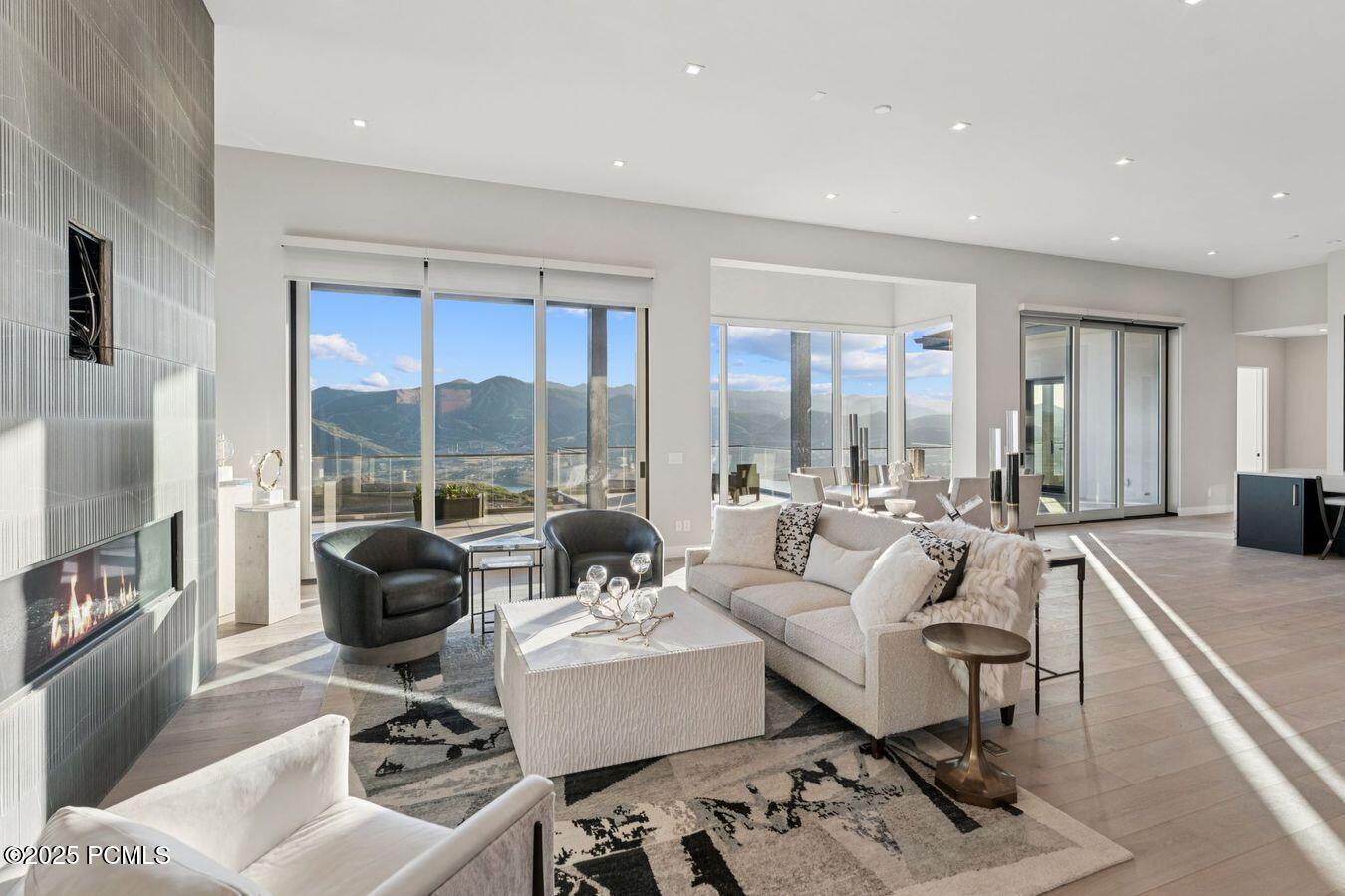 Hideout, Utah 84036, United States, 6 Bedrooms Bedrooms, ,8 BathroomsBathrooms,Residential,Active,159790