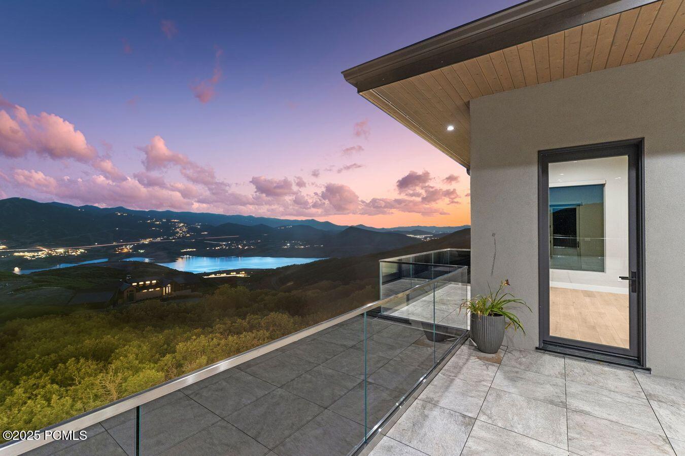 Hideout, Utah 84036, United States, 6 Bedrooms Bedrooms, ,8 BathroomsBathrooms,Residential,Active,159790