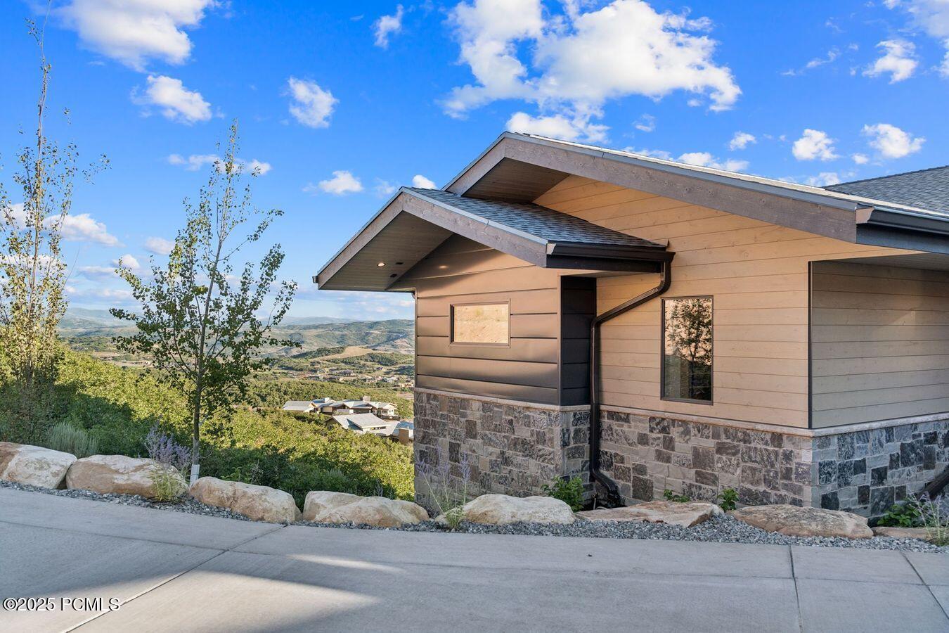 Hideout, Utah 84036, United States, 6 Bedrooms Bedrooms, ,8 BathroomsBathrooms,Residential,Active,159790