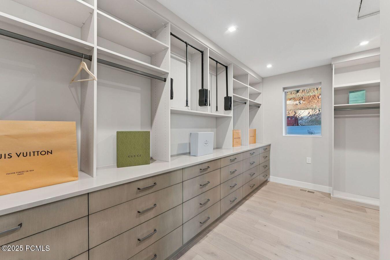 Hideout, Utah 84036, United States, 6 Bedrooms Bedrooms, ,8 BathroomsBathrooms,Residential,Active,159790