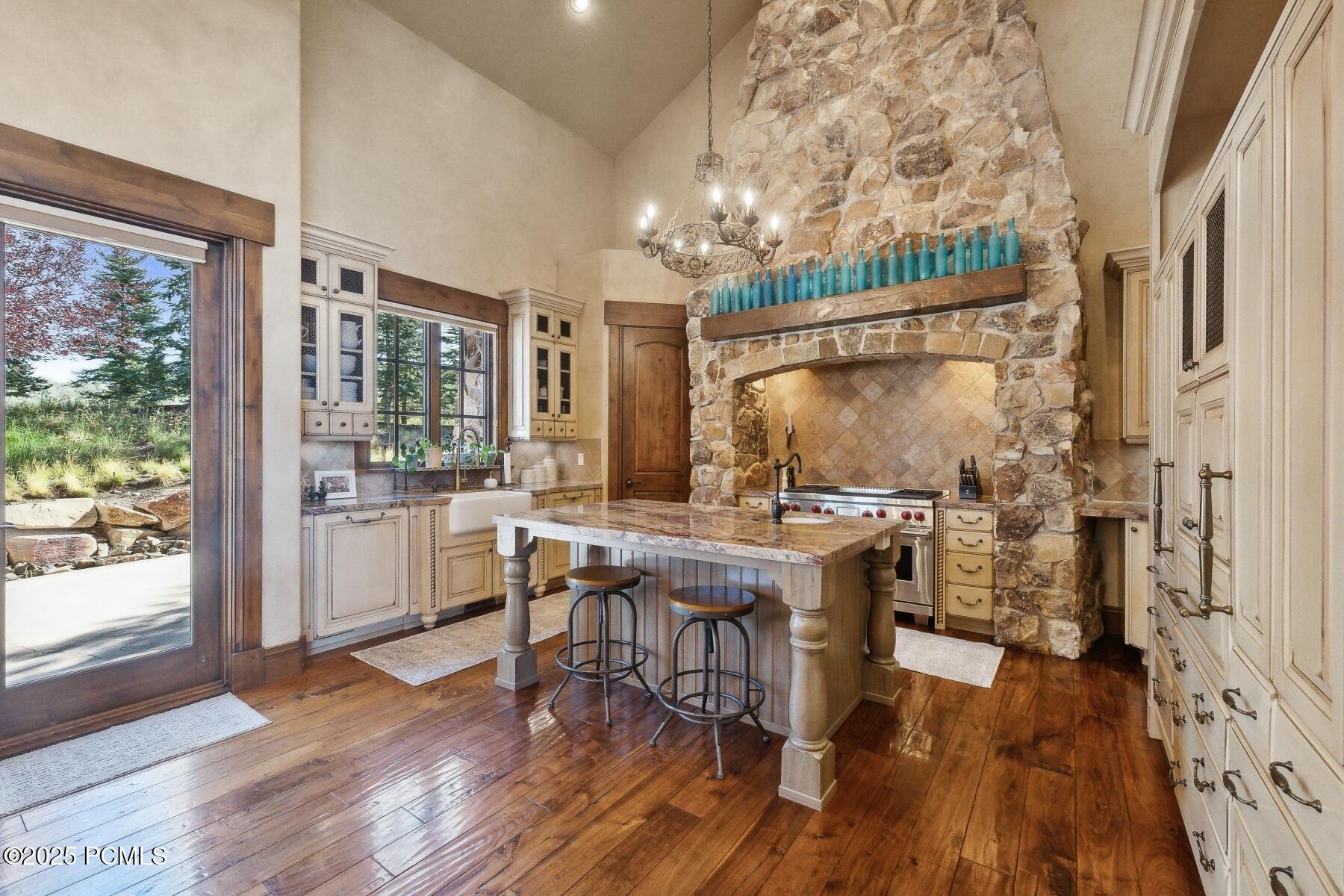 Park City, Utah 84098, United States, 4 Bedrooms Bedrooms, ,6 BathroomsBathrooms,Residential,Active,24984