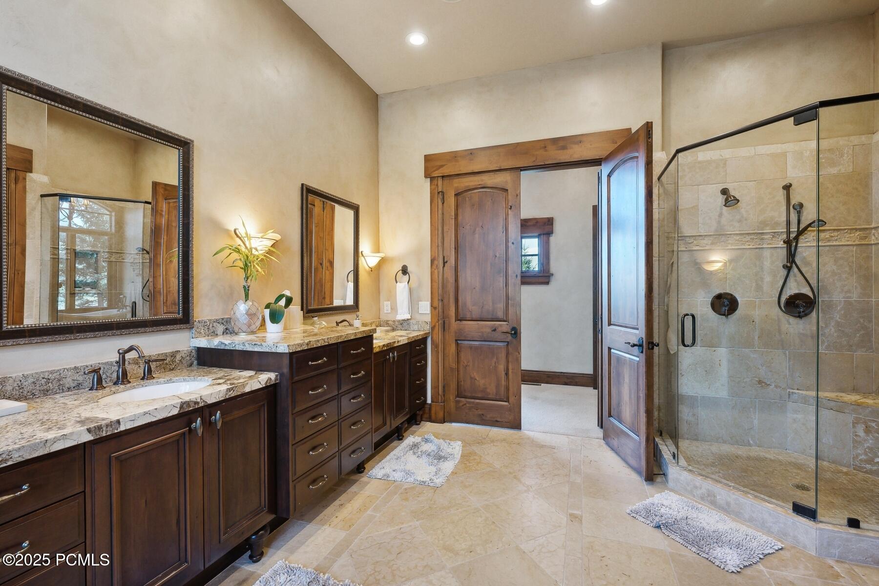 Park City, Utah 84098, United States, 4 Bedrooms Bedrooms, ,6 BathroomsBathrooms,Residential,Active,24984