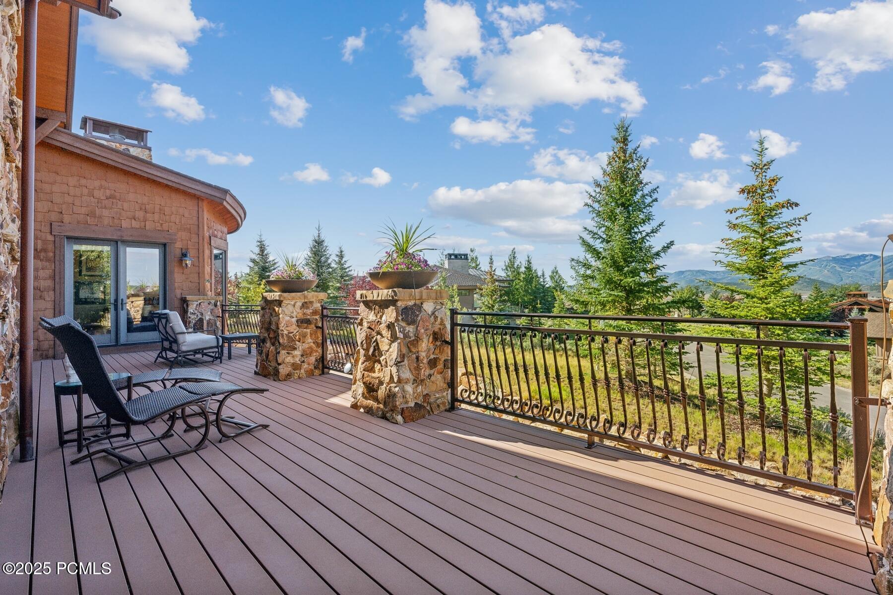Park City, Utah 84098, United States, 4 Bedrooms Bedrooms, ,6 BathroomsBathrooms,Residential,Active,24984