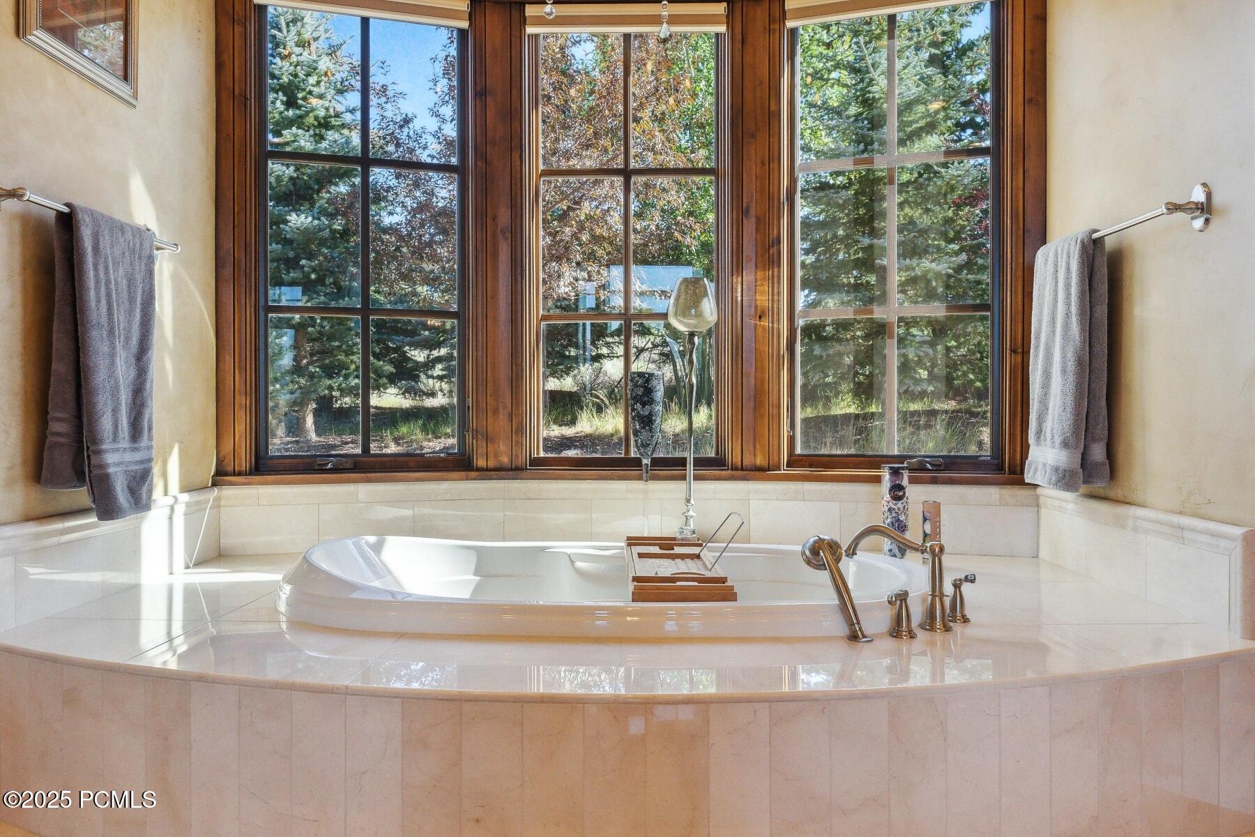 Park City, Utah 84098, United States, 4 Bedrooms Bedrooms, ,6 BathroomsBathrooms,Residential,Active,24984