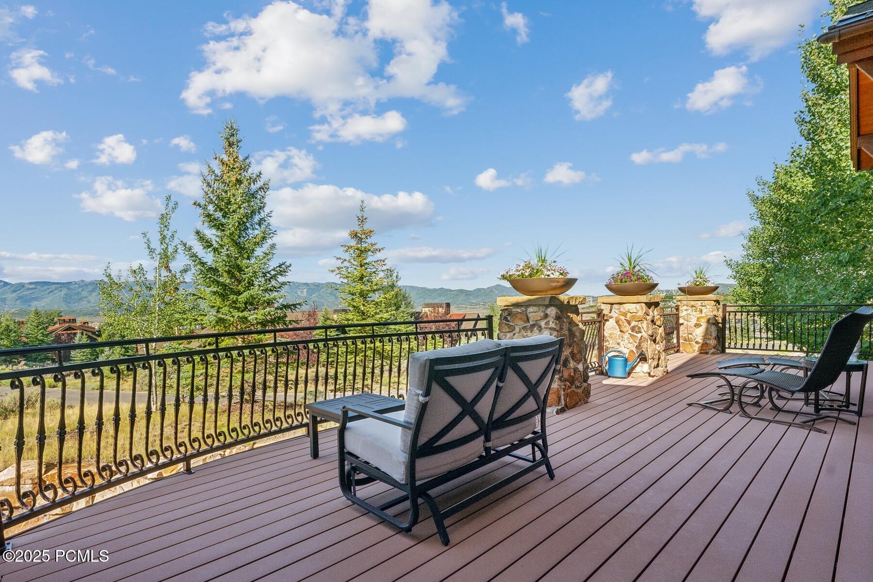 Park City, Utah 84098, United States, 4 Bedrooms Bedrooms, ,6 BathroomsBathrooms,Residential,Active,24984