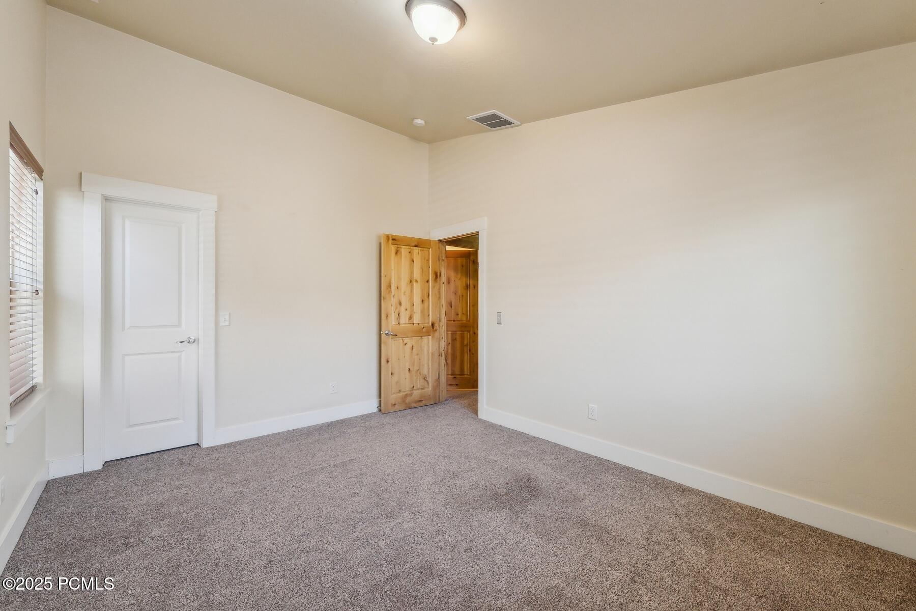 Park City, Utah 84098, United States, 4 Bedrooms Bedrooms, ,4 BathroomsBathrooms,Residential,Active,138221