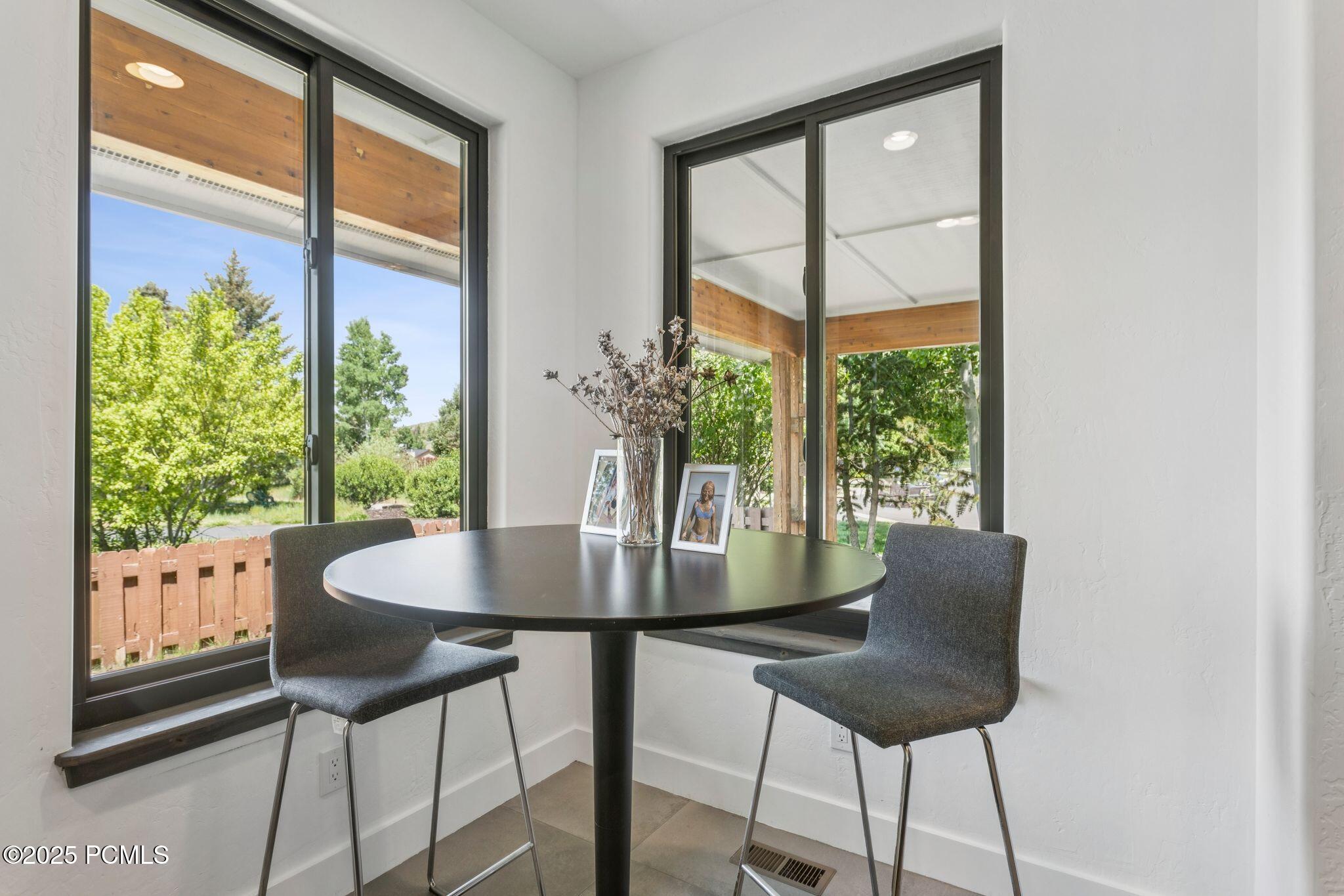 Park City, Utah 84098, United States, 3 Bedrooms Bedrooms, ,2 BathroomsBathrooms,Residential,Active,153076