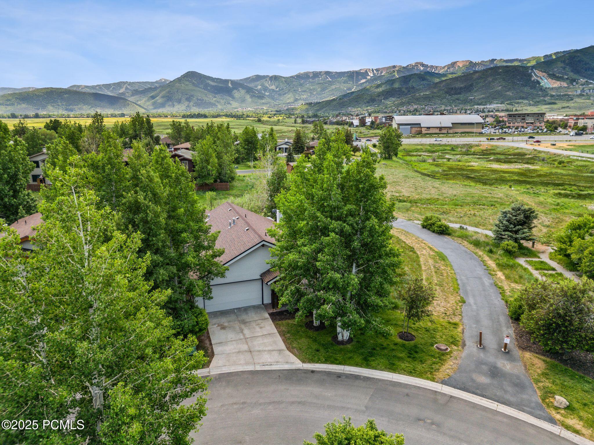 Park City, Utah 84098, United States, 3 Bedrooms Bedrooms, ,2 BathroomsBathrooms,Residential,Active,153076