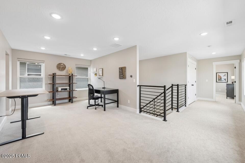 Park City, Utah 84098, United States, 3 Bedrooms Bedrooms, ,4 BathroomsBathrooms,Residential,Active,169145