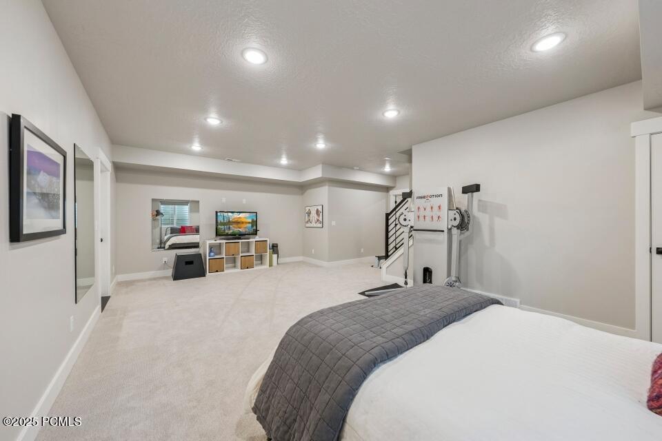 Park City, Utah 84098, United States, 3 Bedrooms Bedrooms, ,4 BathroomsBathrooms,Residential,Active,169145