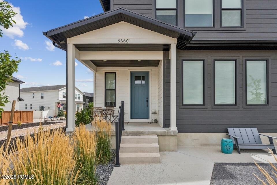 Park City, Utah 84098, United States, 3 Bedrooms Bedrooms, ,4 BathroomsBathrooms,Residential,Active,169145