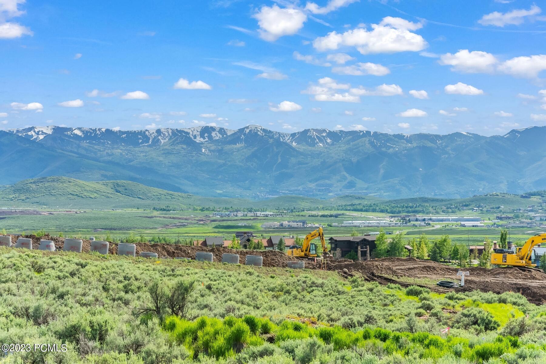 Park City, Utah 84098, United States, 4 Bedrooms Bedrooms, ,6 BathroomsBathrooms,Residential,Pending,72213