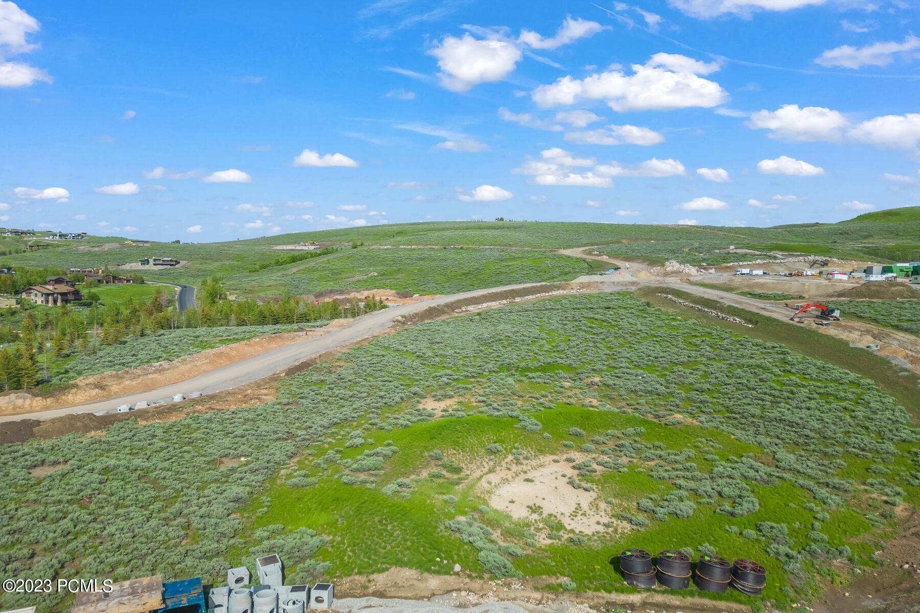 Park City, Utah 84098, United States, 4 Bedrooms Bedrooms, ,6 BathroomsBathrooms,Residential,Pending,72213