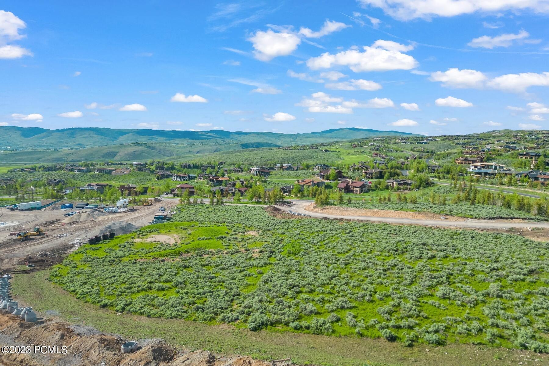 Park City, Utah 84098, United States, 4 Bedrooms Bedrooms, ,6 BathroomsBathrooms,Residential,Pending,72213