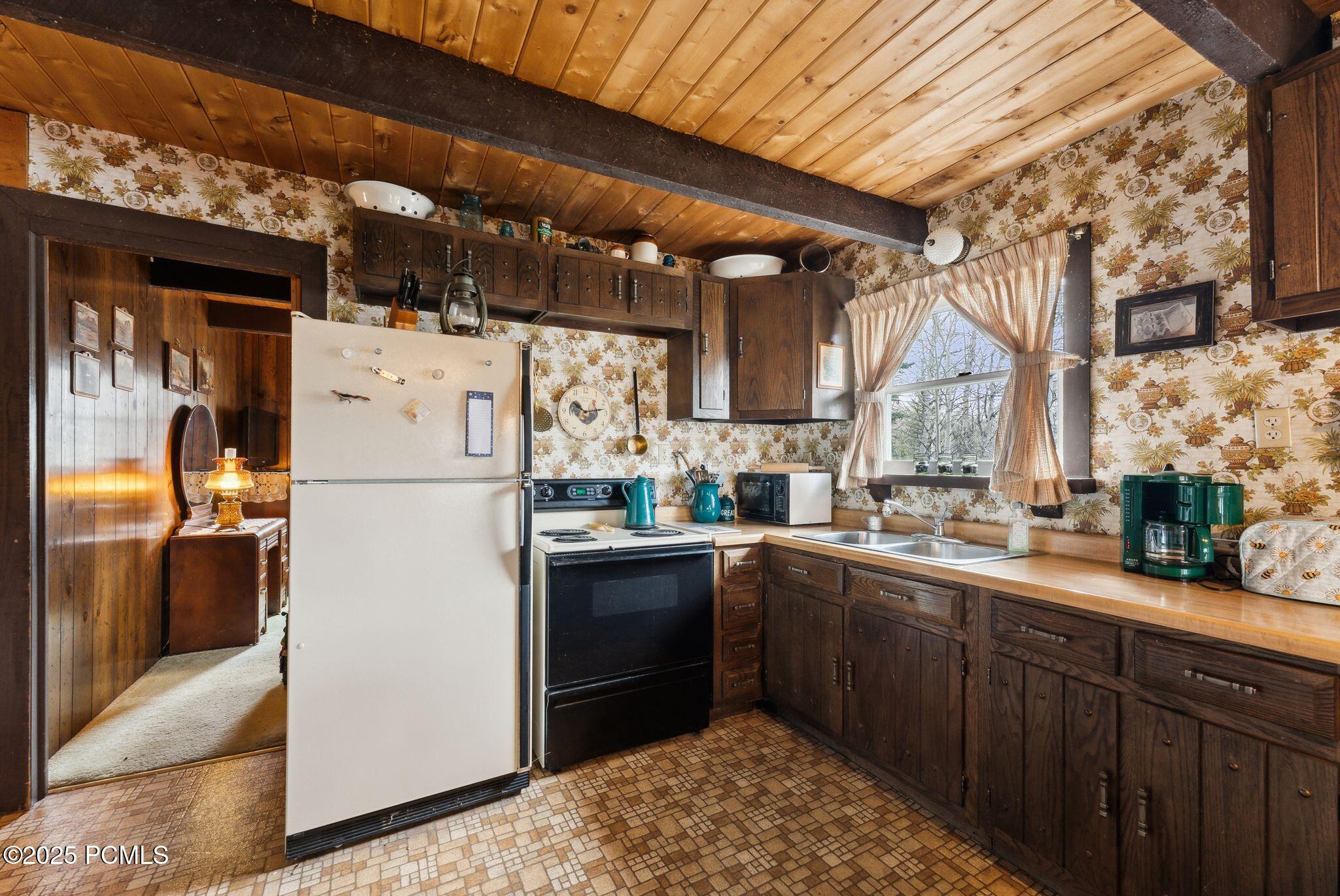 5389 Fremont Trail, Oakley, Utah image 16