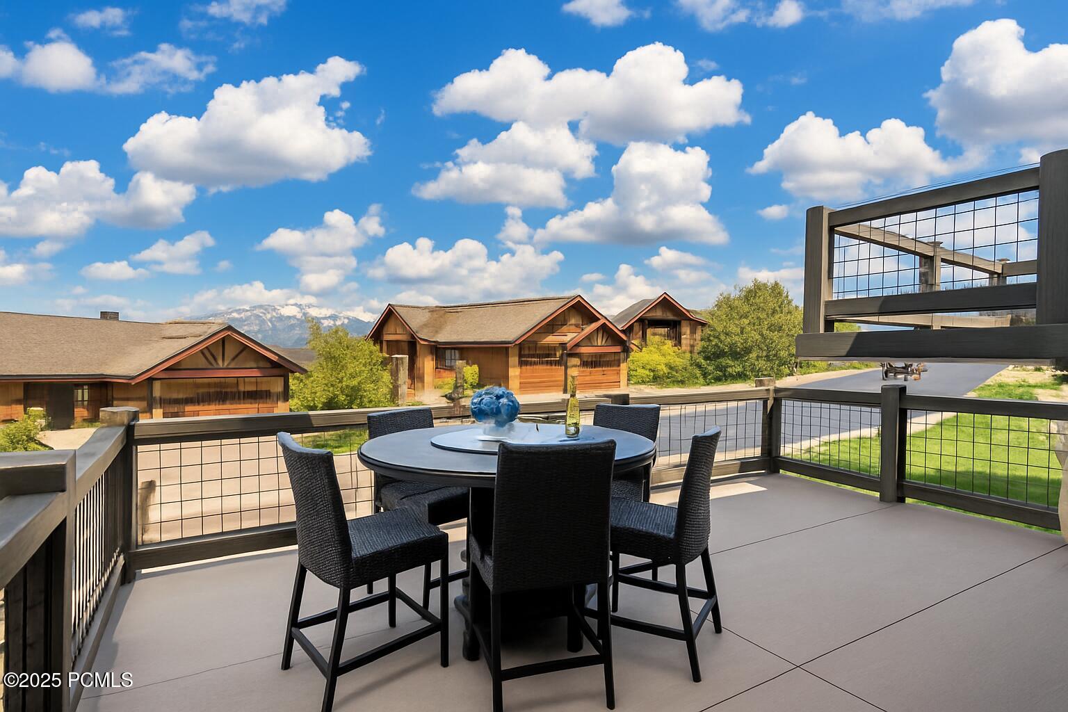 Heber City, Utah 84032, United States, 3 Bedrooms Bedrooms, ,4 BathroomsBathrooms,Residential,Active,127065