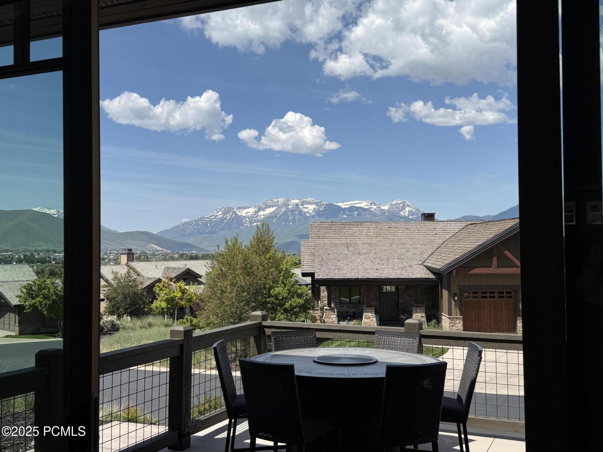 Heber City, Utah 84032, United States, 3 Bedrooms Bedrooms, ,4 BathroomsBathrooms,Residential,Active,127065