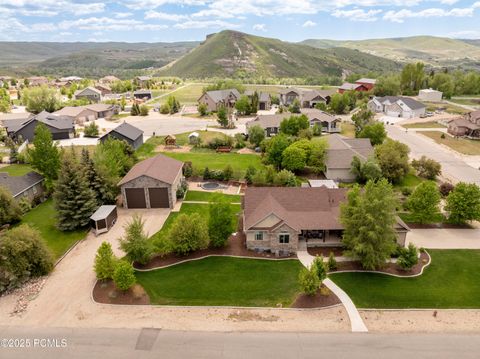 Homes For Sale - 566 Wild Willow Drive<br/> Summit County, Kamas, UT 84036