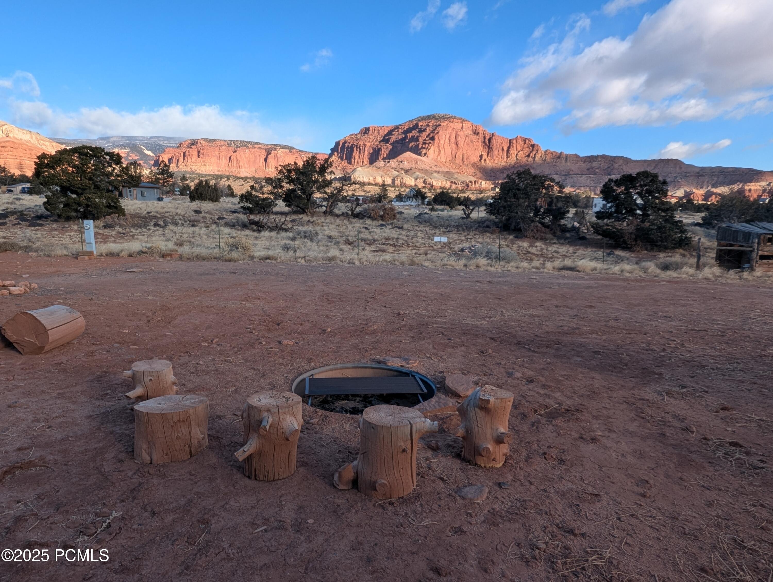 N 950 N, Torrey, Utah image 3