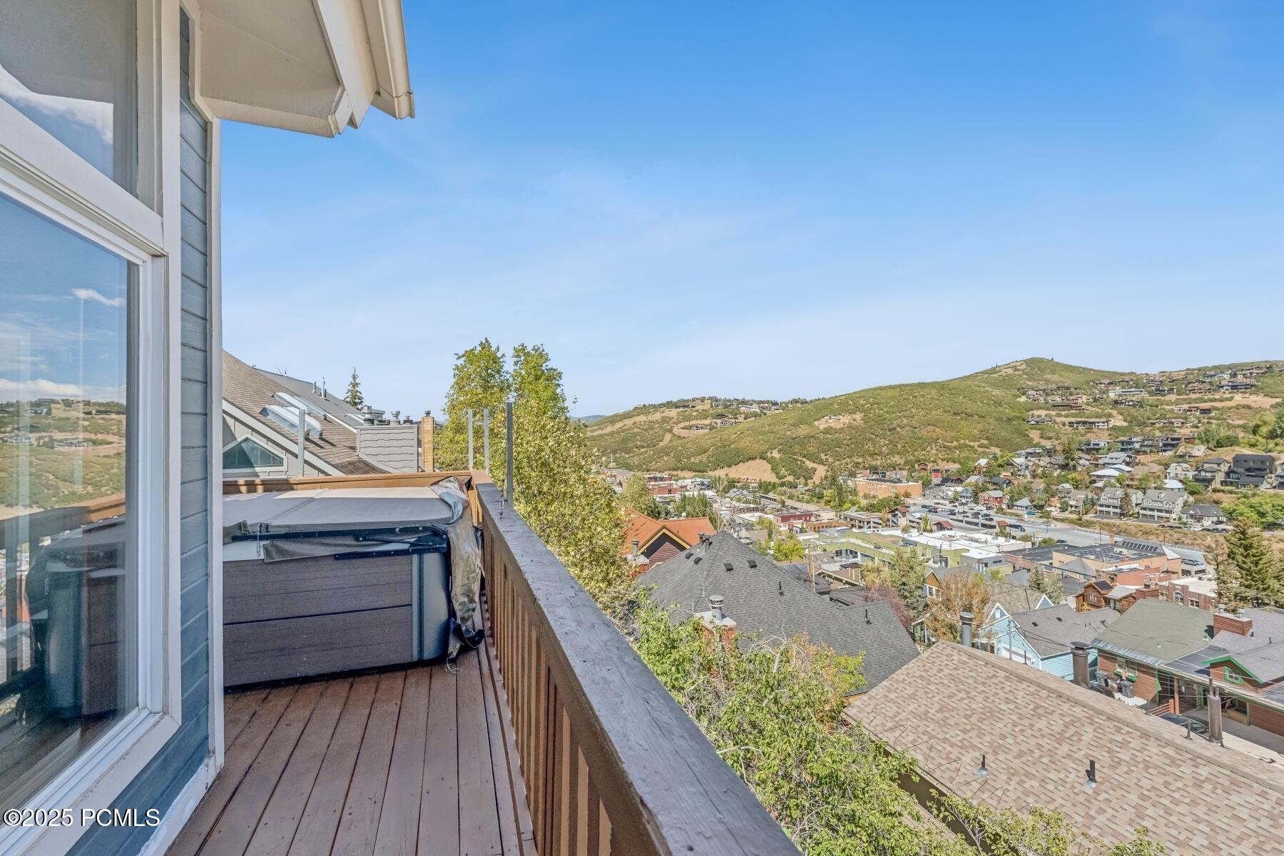 Park City, Utah 84060, United States, 8 Bedrooms Bedrooms, ,8 BathroomsBathrooms,Residential,Active,210574