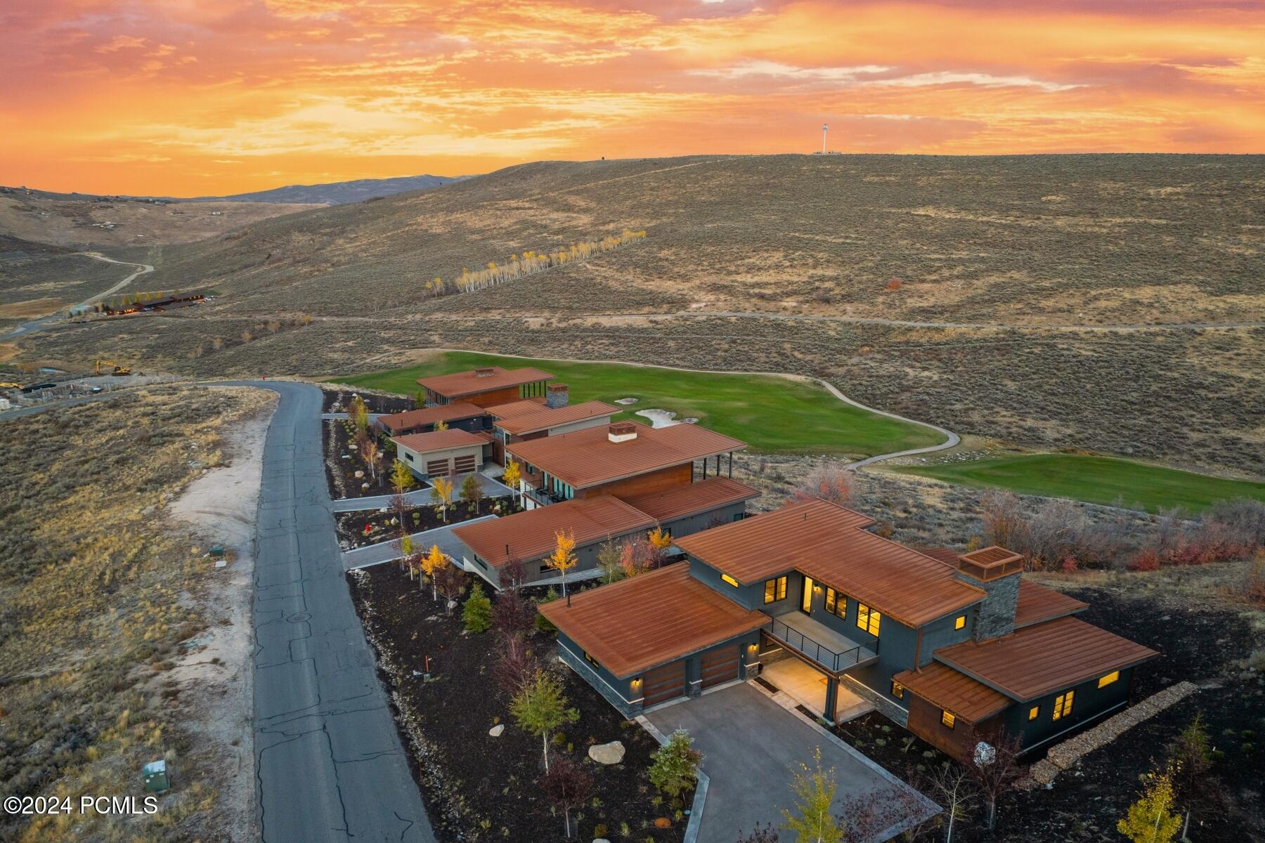 Park City, Utah 84098, United States, 4 Bedrooms Bedrooms, ,4 BathroomsBathrooms,Residential,Active,37673