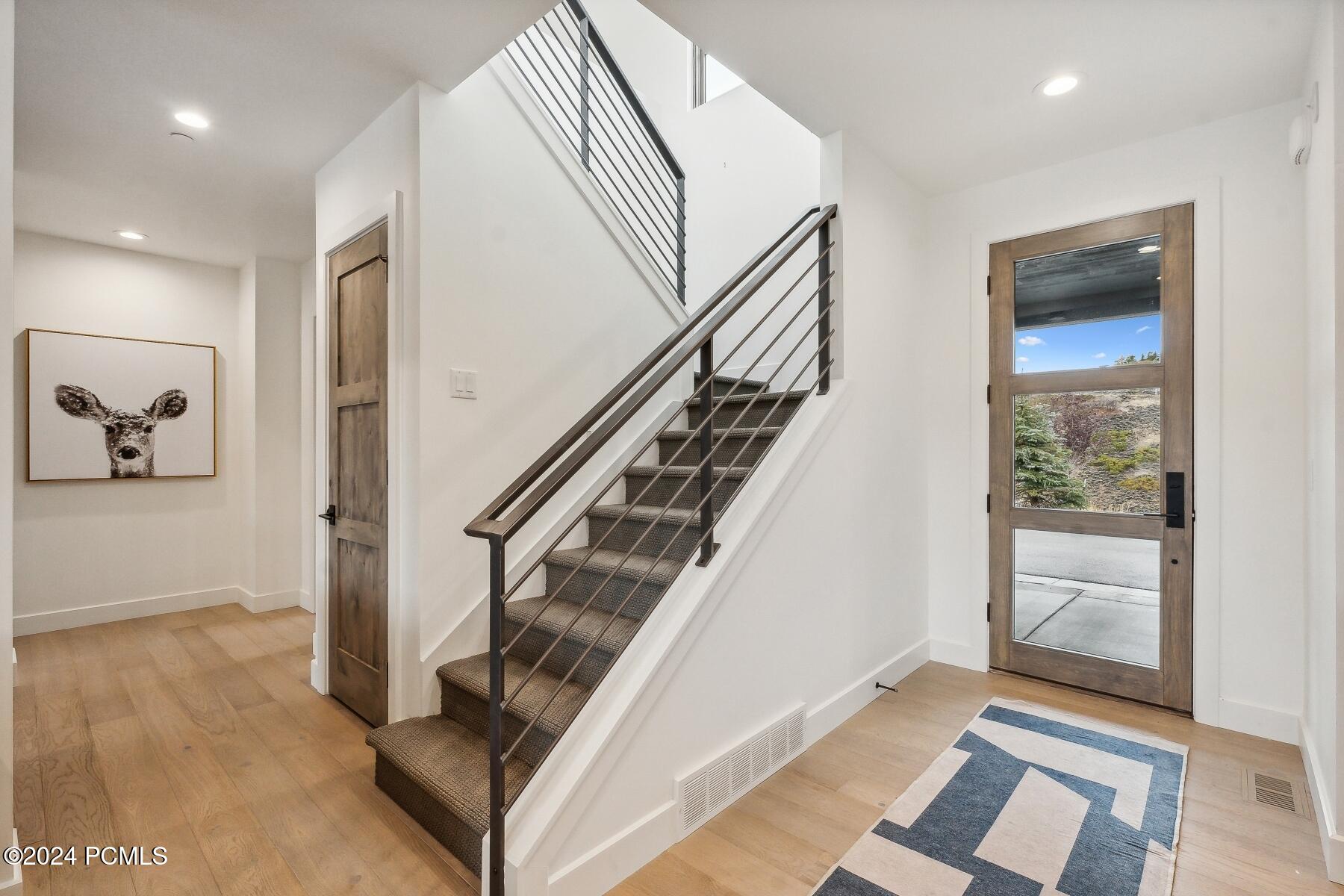 Park City, Utah 84098, United States, 4 Bedrooms Bedrooms, ,4 BathroomsBathrooms,Residential,Active,37673