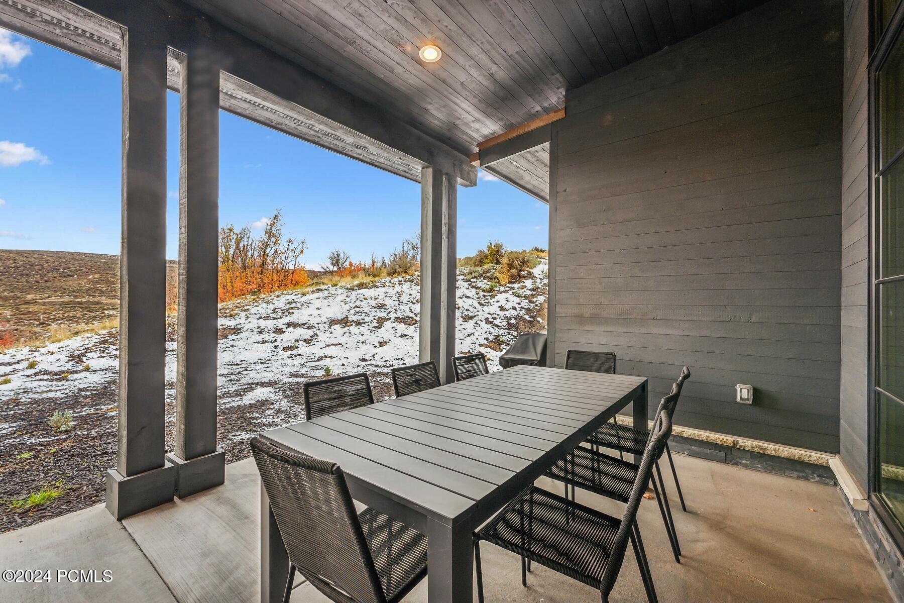 Park City, Utah 84098, United States, 4 Bedrooms Bedrooms, ,4 BathroomsBathrooms,Residential,Active,37673