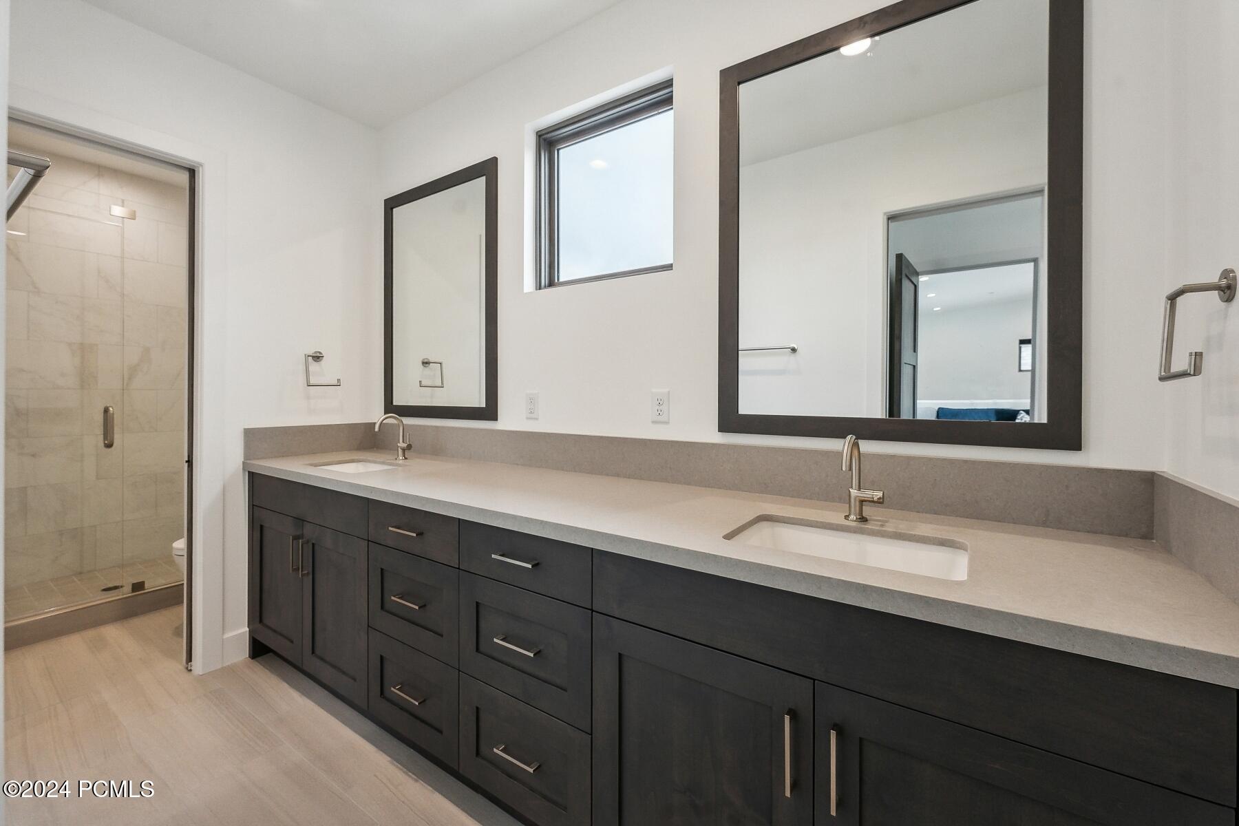 Park City, Utah 84098, United States, 4 Bedrooms Bedrooms, ,4 BathroomsBathrooms,Residential,Active,37673