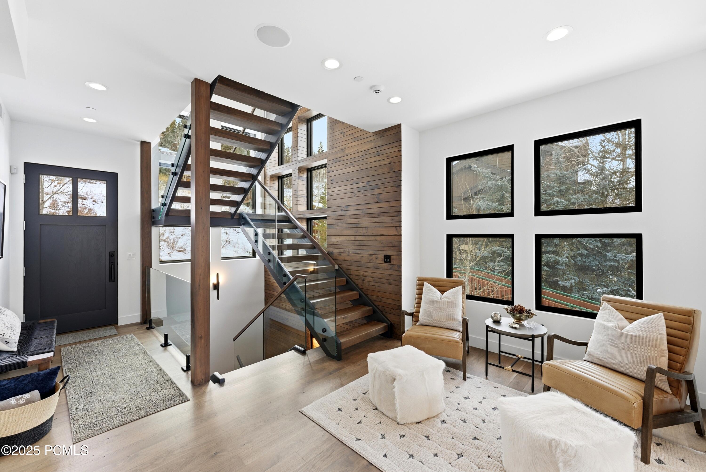 Park City, Utah 84060, United States, 4 Bedrooms Bedrooms, ,5 BathroomsBathrooms,Residential,Active,253712