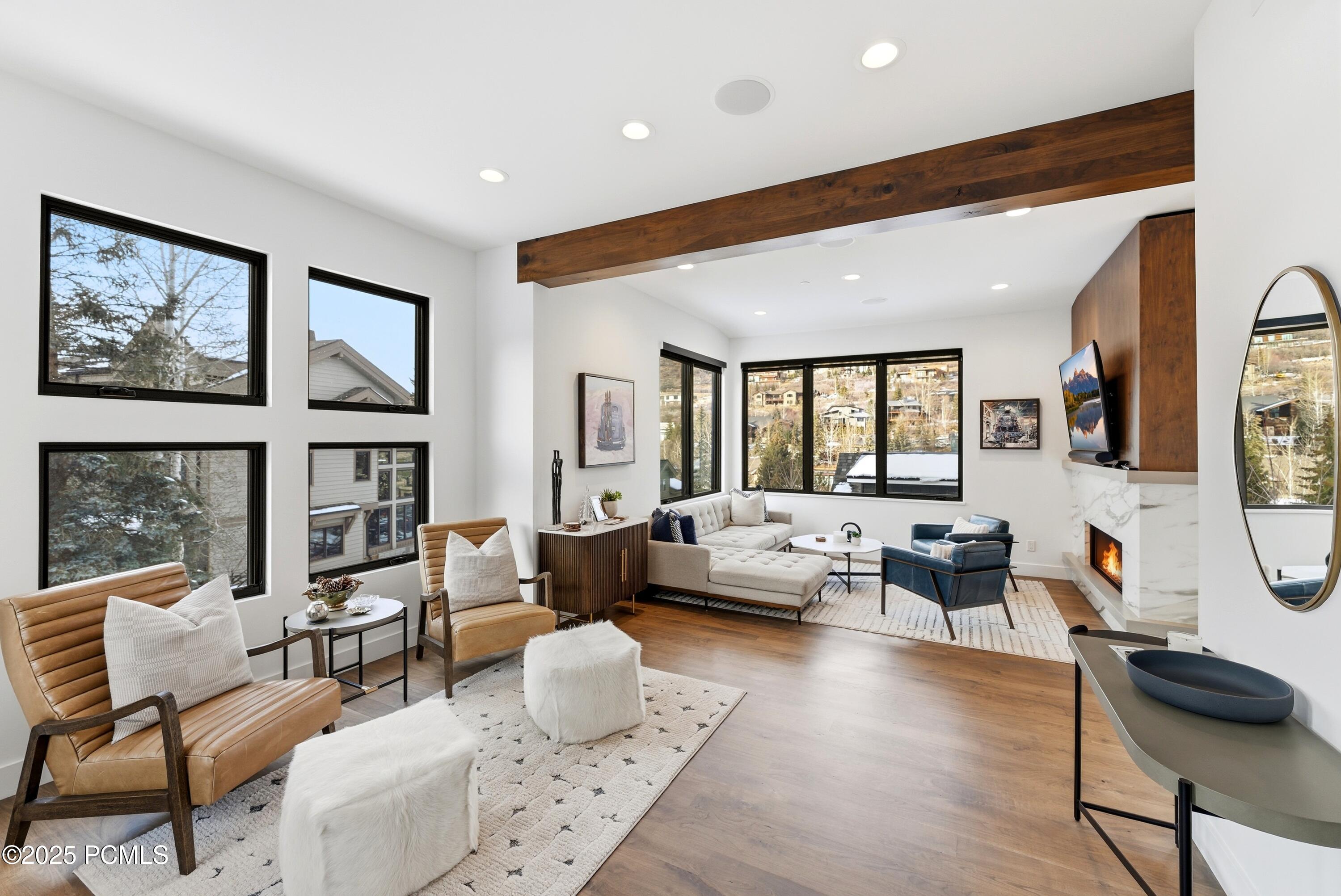 Park City, Utah 84060, United States, 4 Bedrooms Bedrooms, ,5 BathroomsBathrooms,Residential,Active,253712