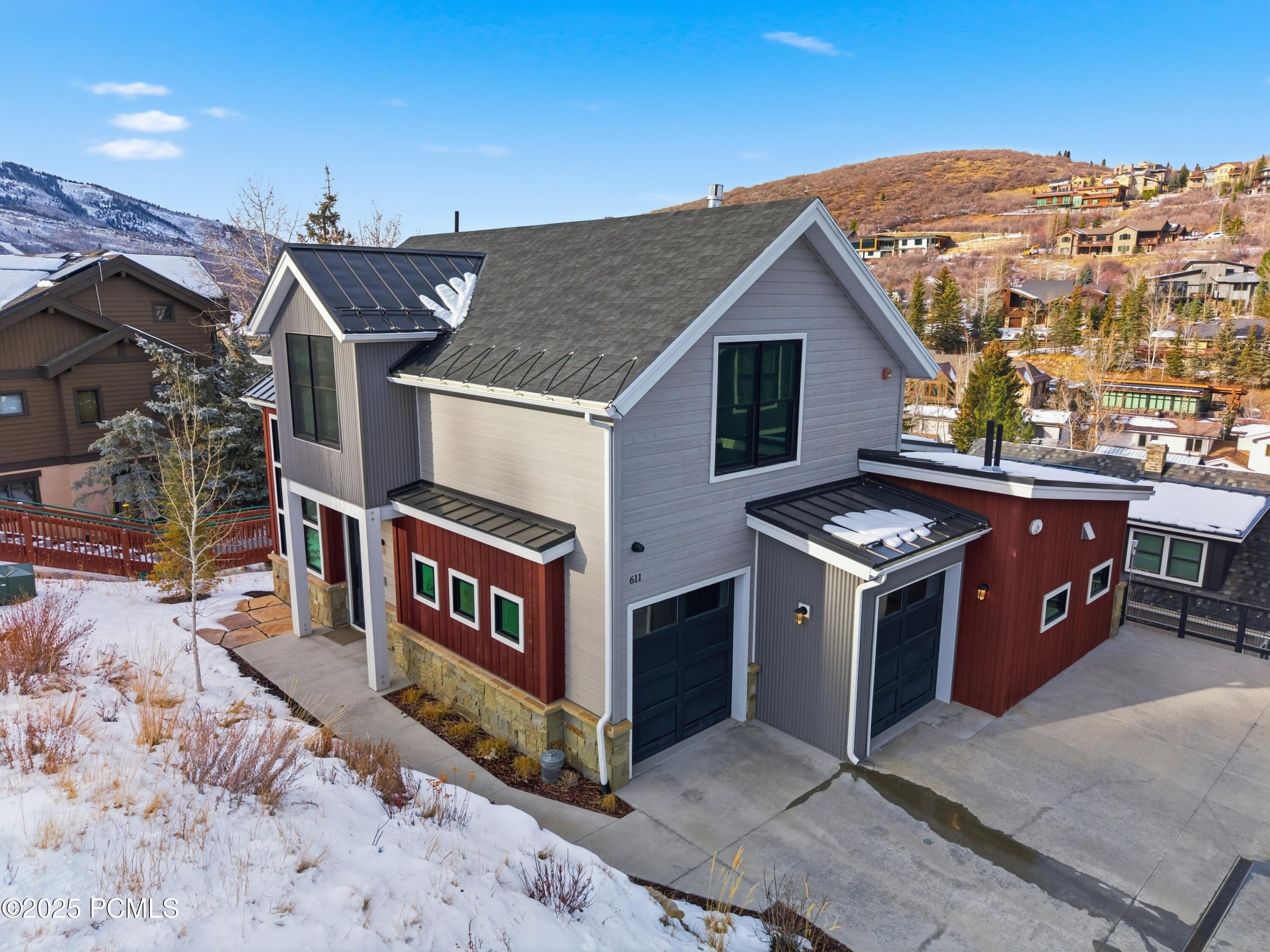 Park City, Utah 84060, United States, 4 Bedrooms Bedrooms, ,5 BathroomsBathrooms,Residential,Active,253712