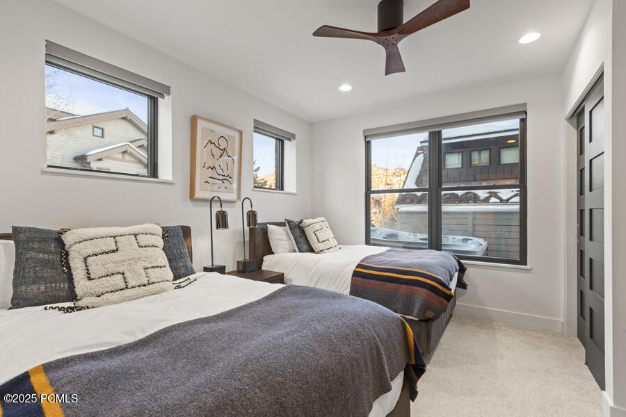 Park City, Utah 84060, United States, 4 Bedrooms Bedrooms, ,5 BathroomsBathrooms,Residential,Active,253712