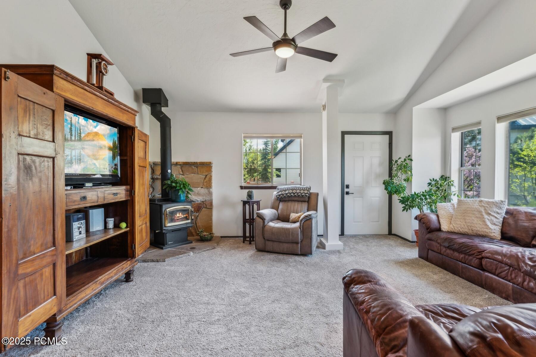 6530 Snowview Drive, Park City, Utah image 4