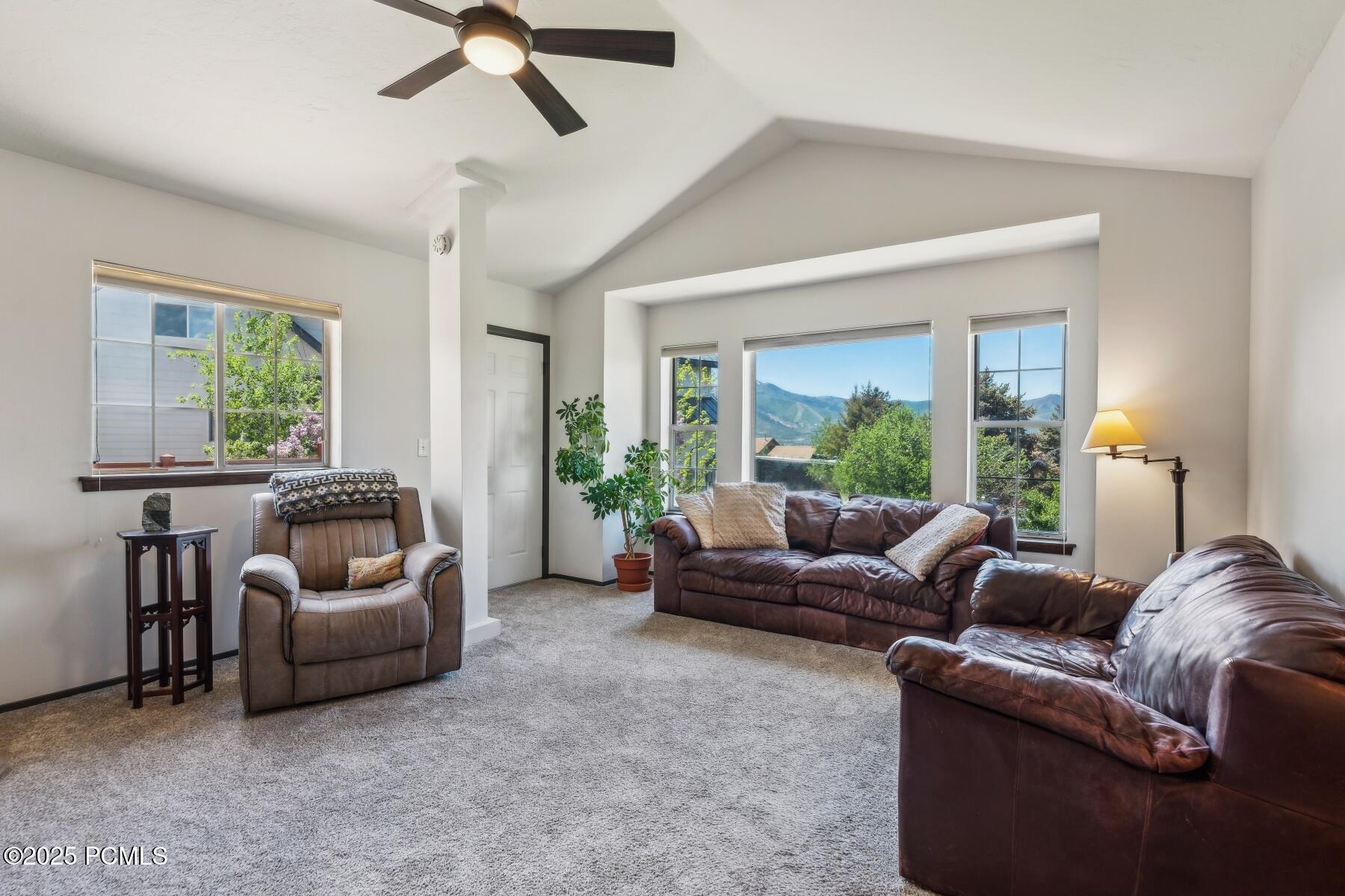 6530 Snowview Drive, Park City, Utah image 5