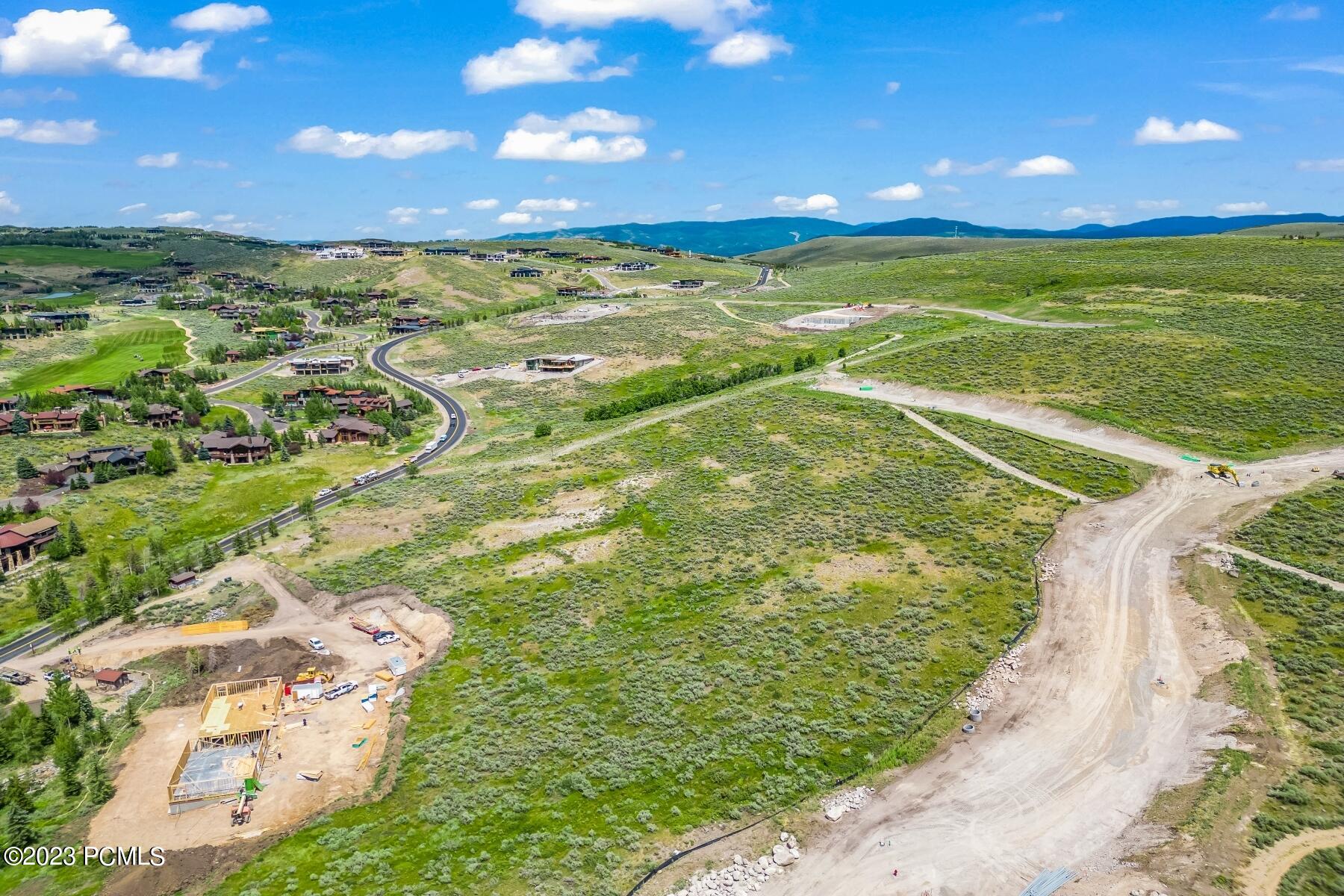 Park City, Utah 84098, United States, 5 Bedrooms Bedrooms, ,7 BathroomsBathrooms,Residential,Pending,71633